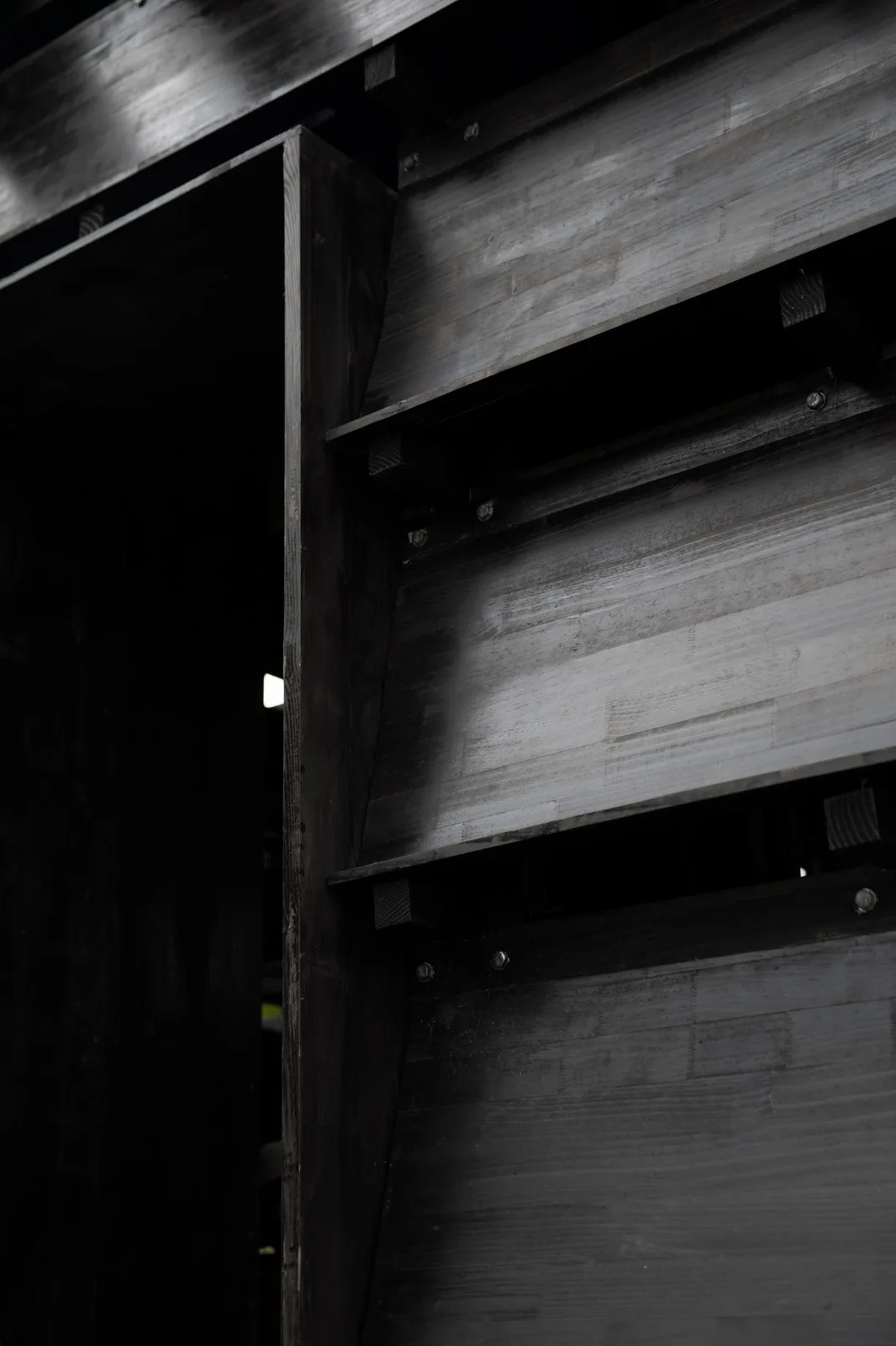 BIM Architecture | Bee Watching House in Shannan, Xizang/Moon Earth Architecture