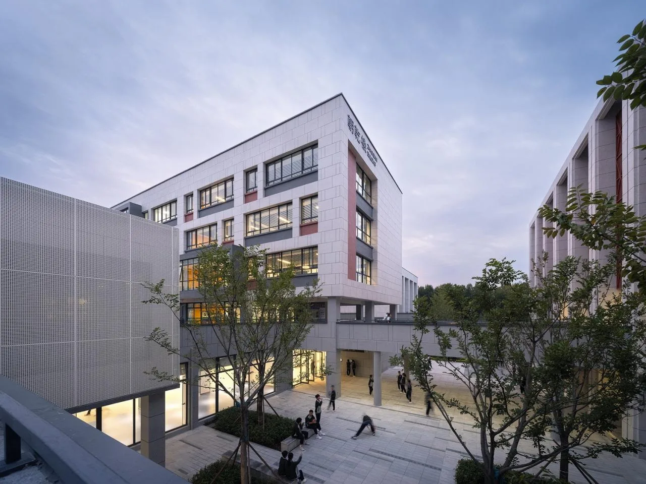 BIM Architecture | Henan Anyang Zhenzhong School/Xiangwai Construction Studio, School of Architecture and Urban Planning, Shandong Jianzhu University