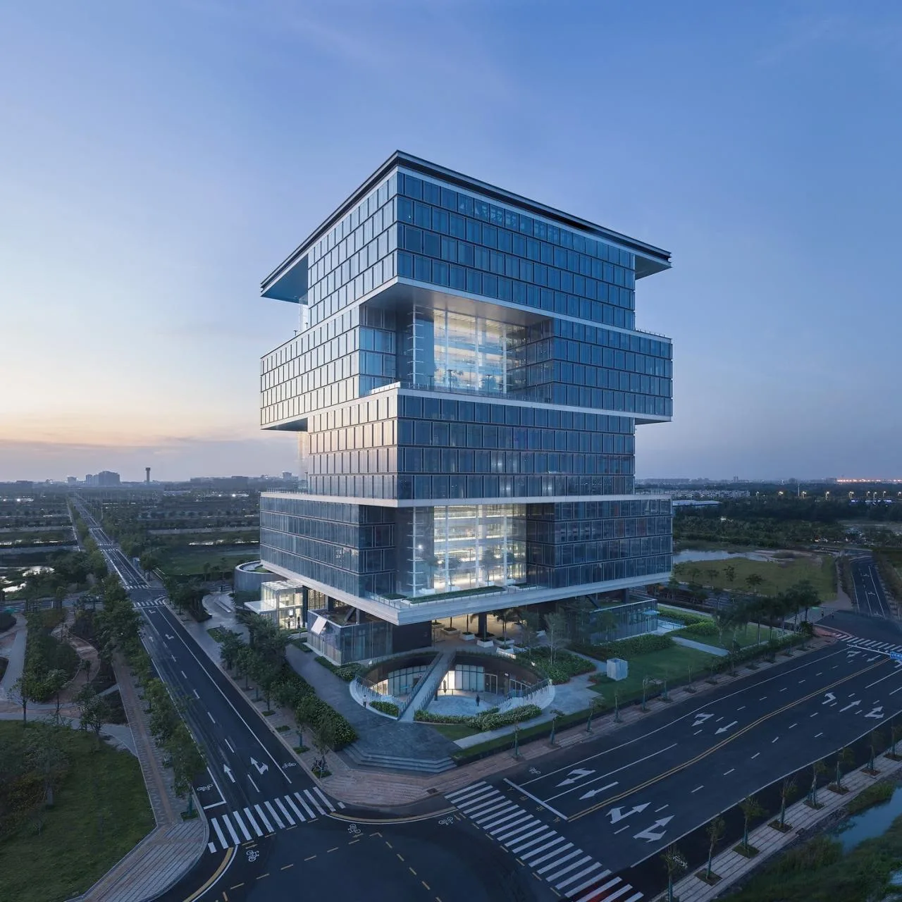 BIM Architecture | Hainan Energy Trading Building/Yao Renxi | Dayuan Construction Factory