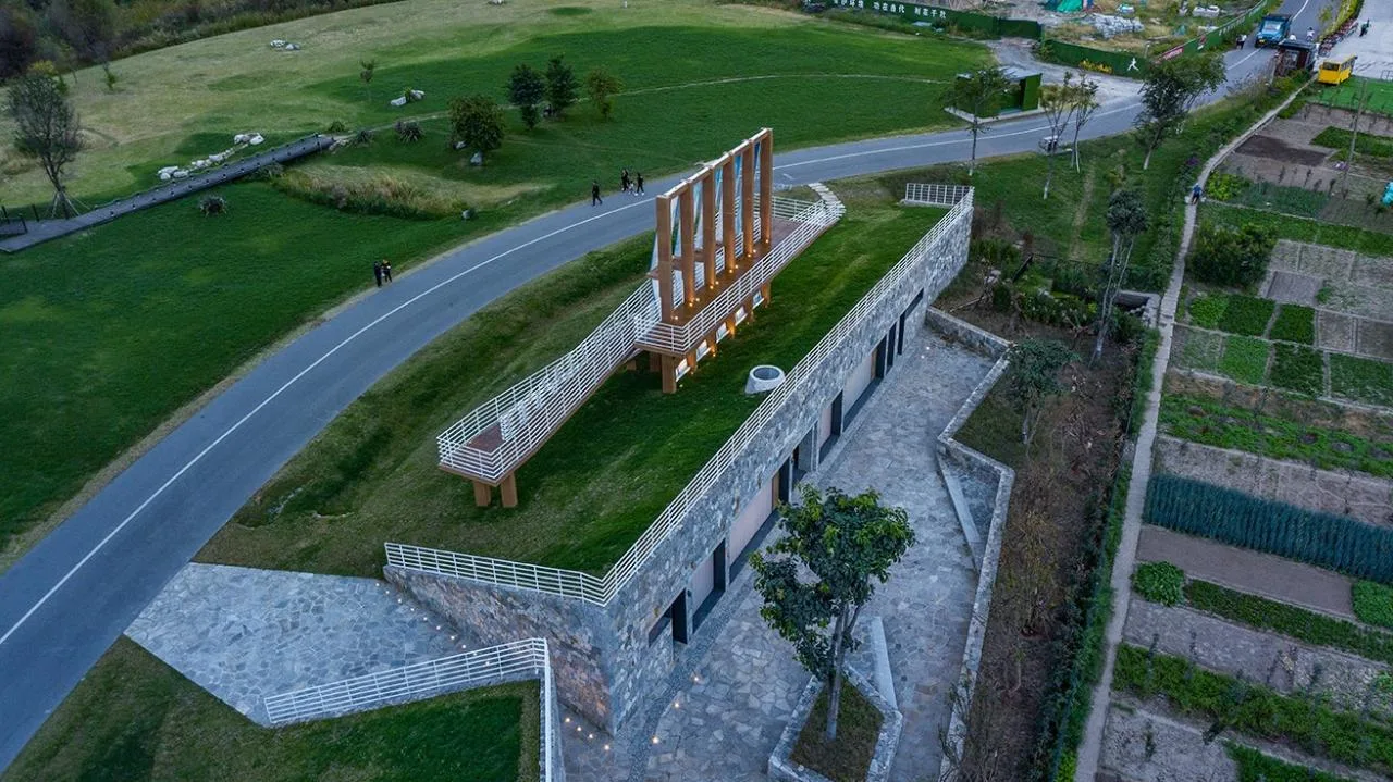 BIM Architecture | Fan's Homesickness: Ecological Corridor around Erhai Lake, Station 5/Sanwen Architecture