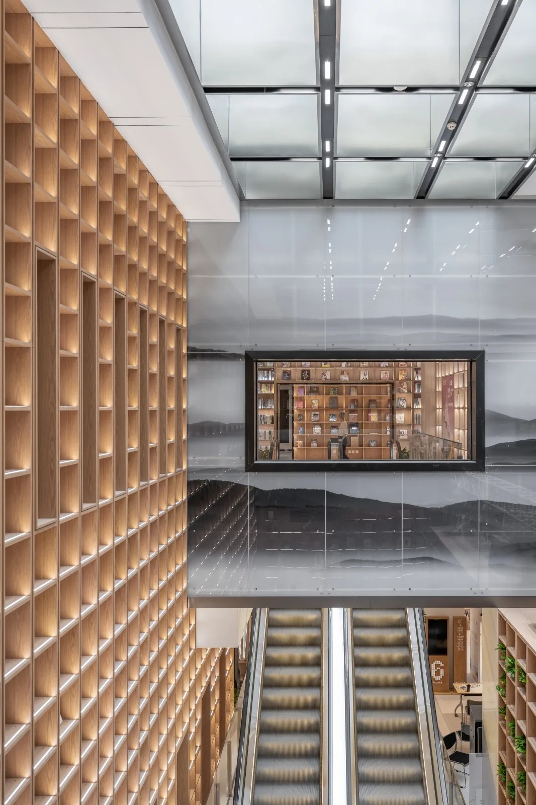 BIM Architecture | Building a New City with Books: Can 'People Who Don't Read' Save Bookstores? / Wutopia Lab
