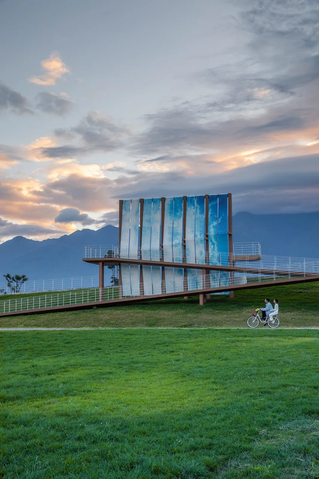 BIM Architecture | Fan's Homesickness: Ecological Corridor around Erhai Lake, Station 5/Sanwen Architecture