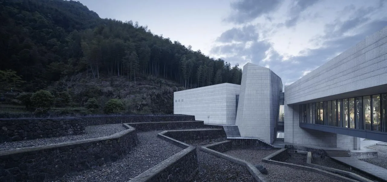 BIM Architecture | Writing of 'Land' -- Design Thinking of Mount Sanqing Geological Museum/Architectural Design and Research Institute of Zhejiang University
