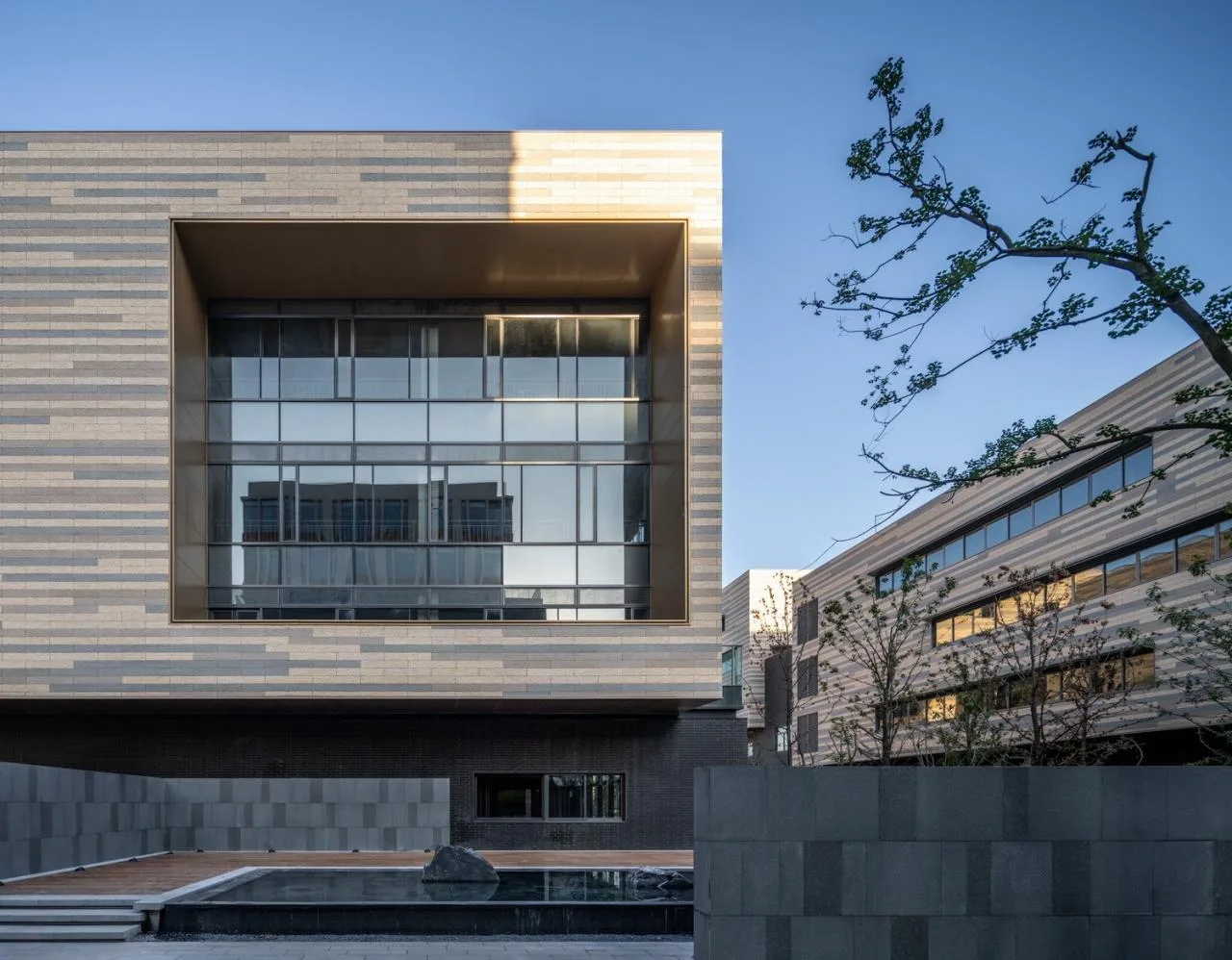BIM Architecture | Industrial Upstairs Mode Iteration: Hangzhou Zhongenergy-saving (Fuyang) Environmental Protection Industrial Park/Line+Meng Fanhao's New Work
