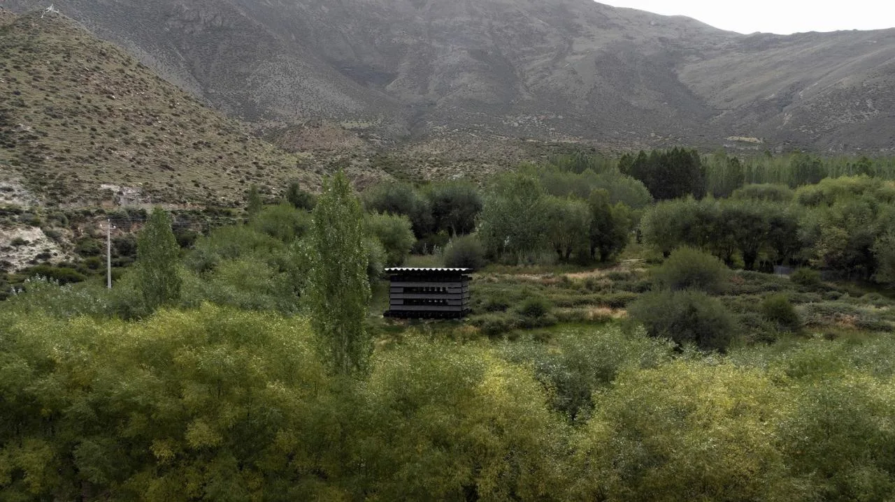 BIM Architecture | Bee Watching House in Shannan, Xizang/Moon Earth Architecture