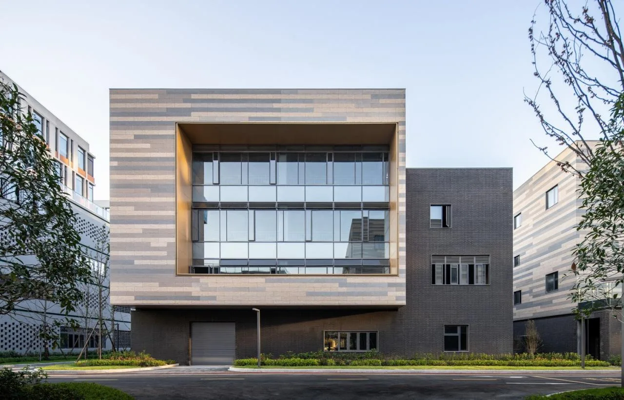 BIM Architecture | Industrial Upstairs Mode Iteration: Hangzhou Zhongenergy-saving (Fuyang) Environmental Protection Industrial Park/Line+Meng Fanhao's New Work