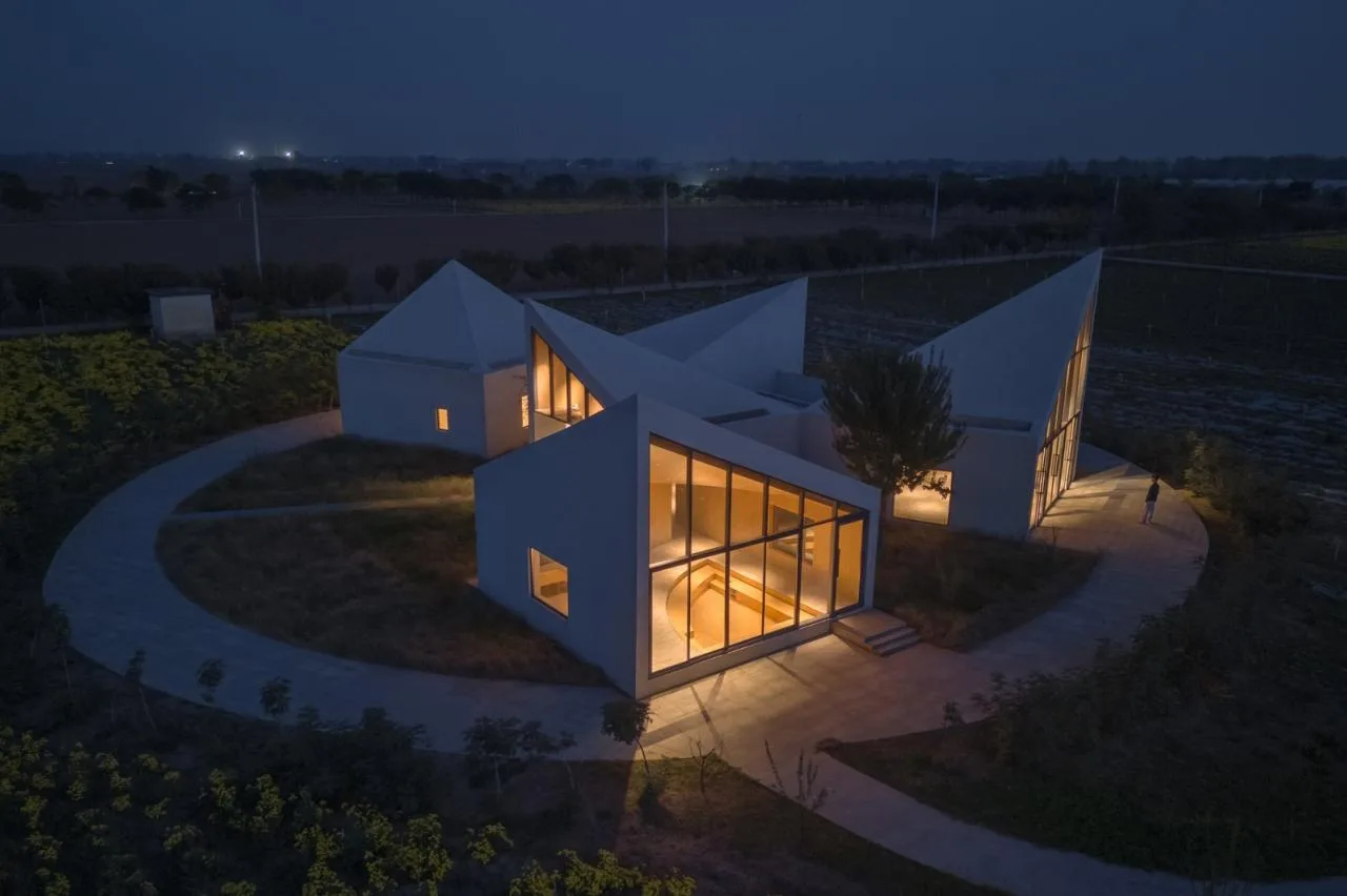 BIM Architecture | Yuntai Mountain Ice Chrysanthemum Field Library/One Tree Architecture