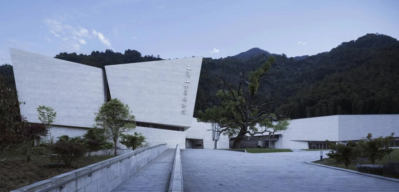 BIM Architecture | Writing of 'Land' -- Design Thinking of Mount Sanqing Geological Museum/Architectural Design and Research Institute of Zhejiang University