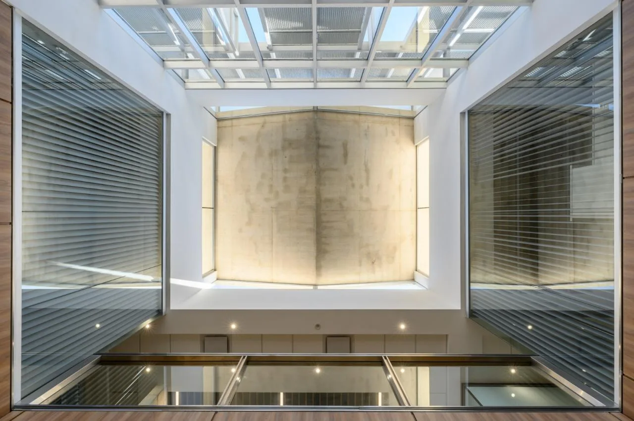 BIM Architecture | Biopharmaceutical Headquarters/Santiago Viale Lescano+Juan Manuel Ju á rez