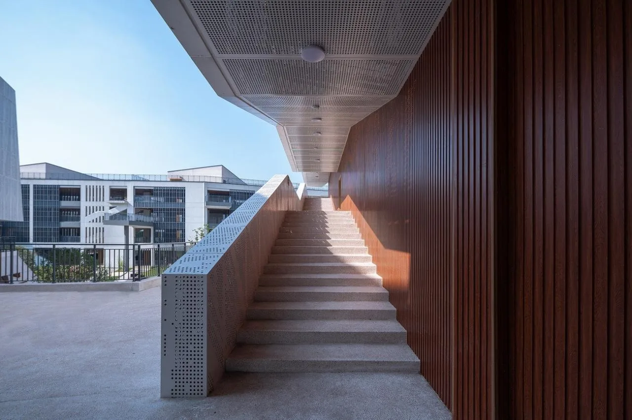 BIM Architecture | Hangzhou Zhongtai Middle School Architectural Design/LZGC Quantum Architecture City Design Firm+Zhejiang Jianyuan Architectural Planning and Design Institute