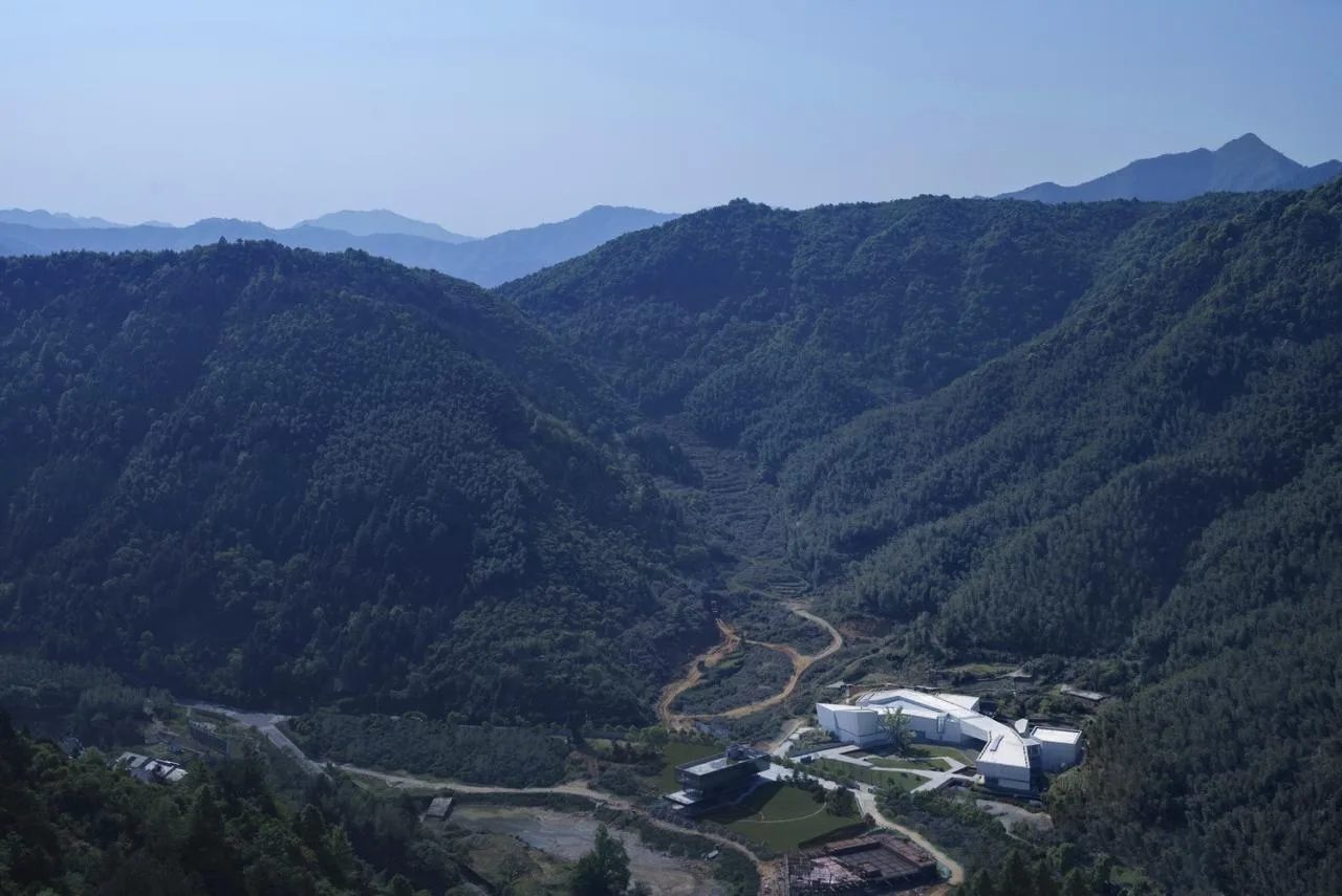 BIM Architecture | Writing of 'Land' -- Design Thinking of Mount Sanqing Geological Museum/Architectural Design and Research Institute of Zhejiang University