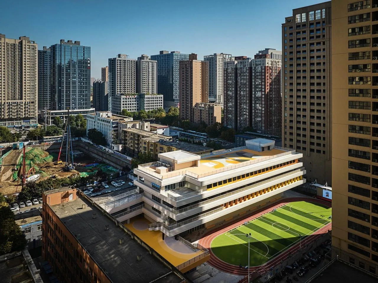 BIM Architecture | Xi'an Weiyang Road Primary School Comprehensive Building/Qu Peiqing Studio of China Northwest Architectural Design and Research Institute