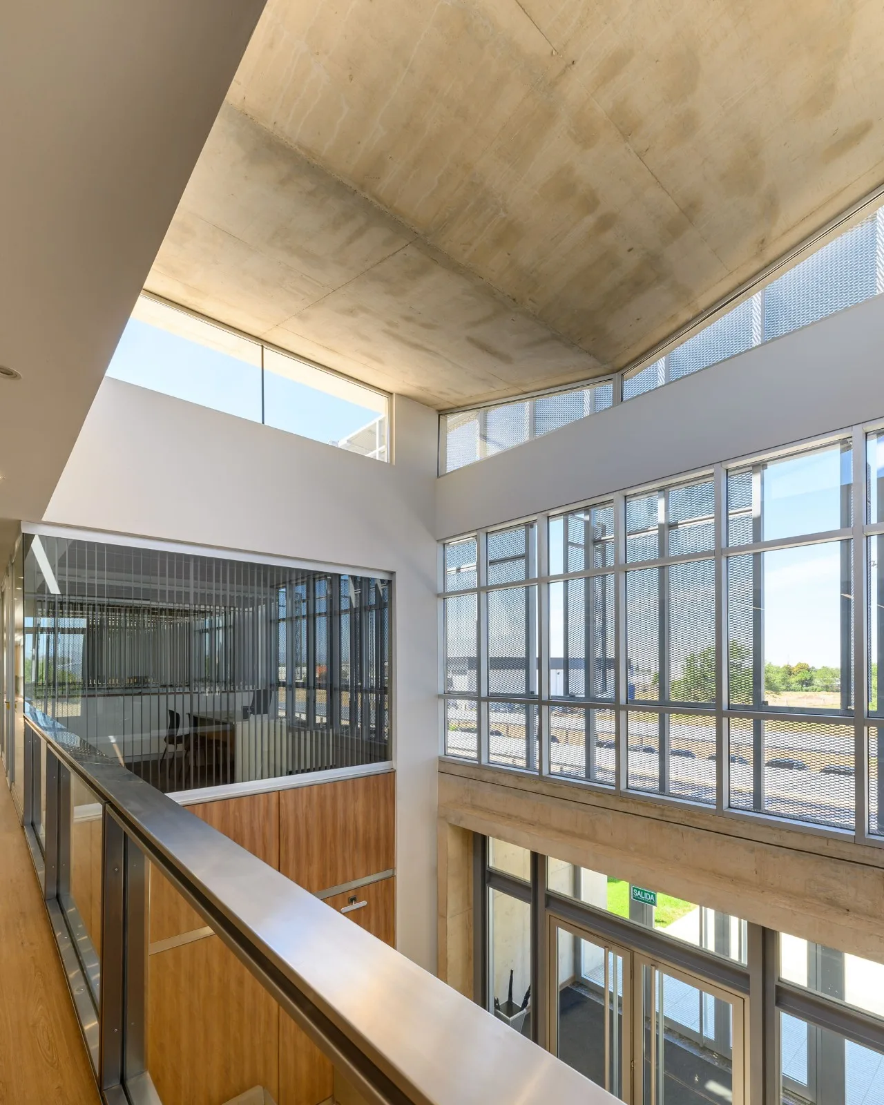 BIM Architecture | Biopharmaceutical Headquarters/Santiago Viale Lescano+Juan Manuel Ju á rez