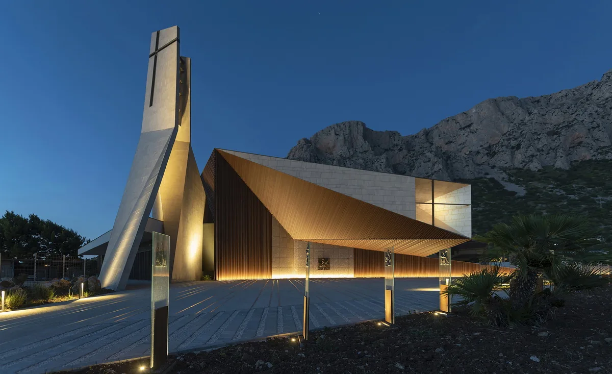 BIM Architecture | Redemptoris Mater Church/Studio Kuadra