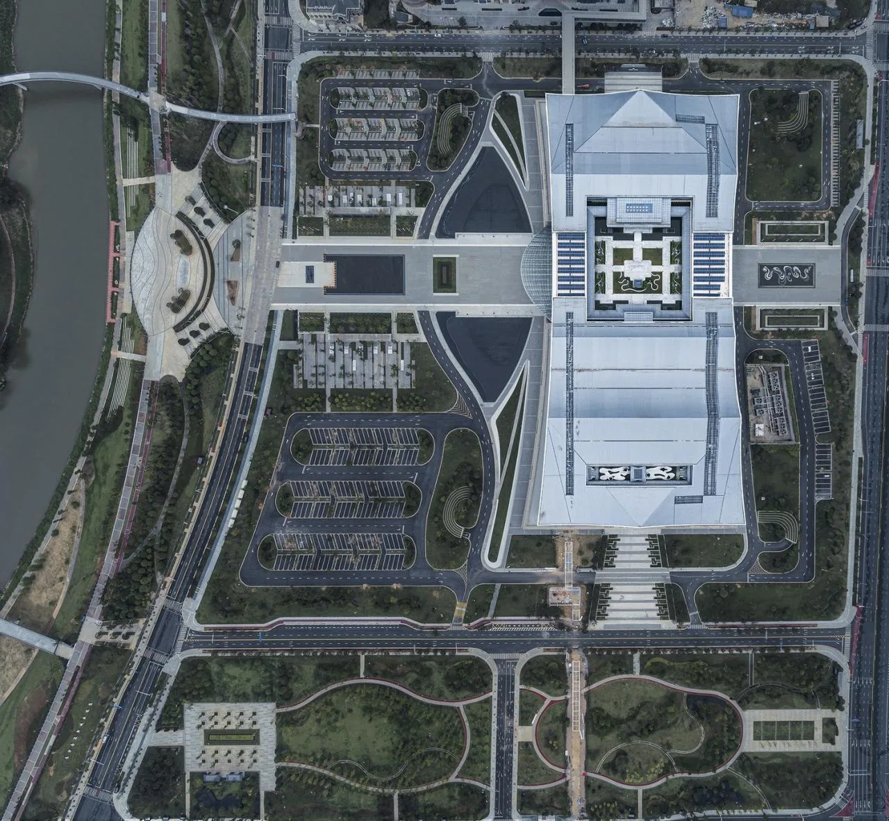 BIM Architecture | Changsha International Conference Center: Shuiyun Xiaoxiang Hanmo Zhonghua/South China University of Technology Architectural Design and Research Institute Co., Ltd