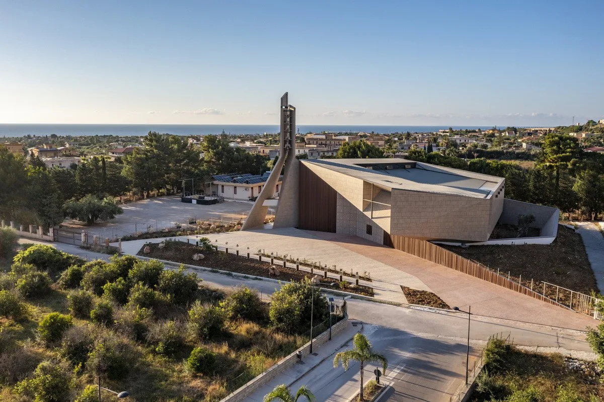 BIM Architecture | Redemptoris Mater Church/Studio Kuadra