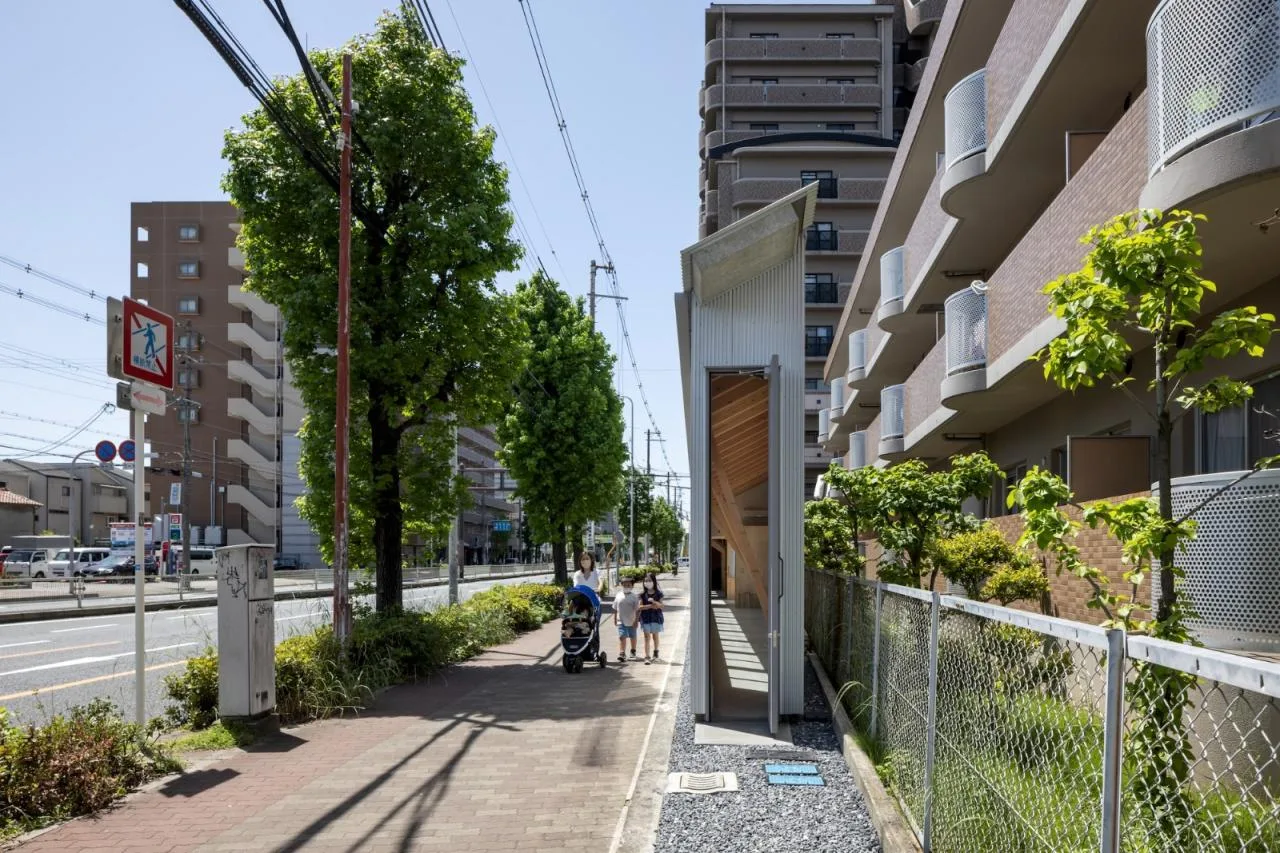 BIM Architecture | 4x59m Triangle, YOKONAGAYA Beauty Salon/Office for Environment Architecture
