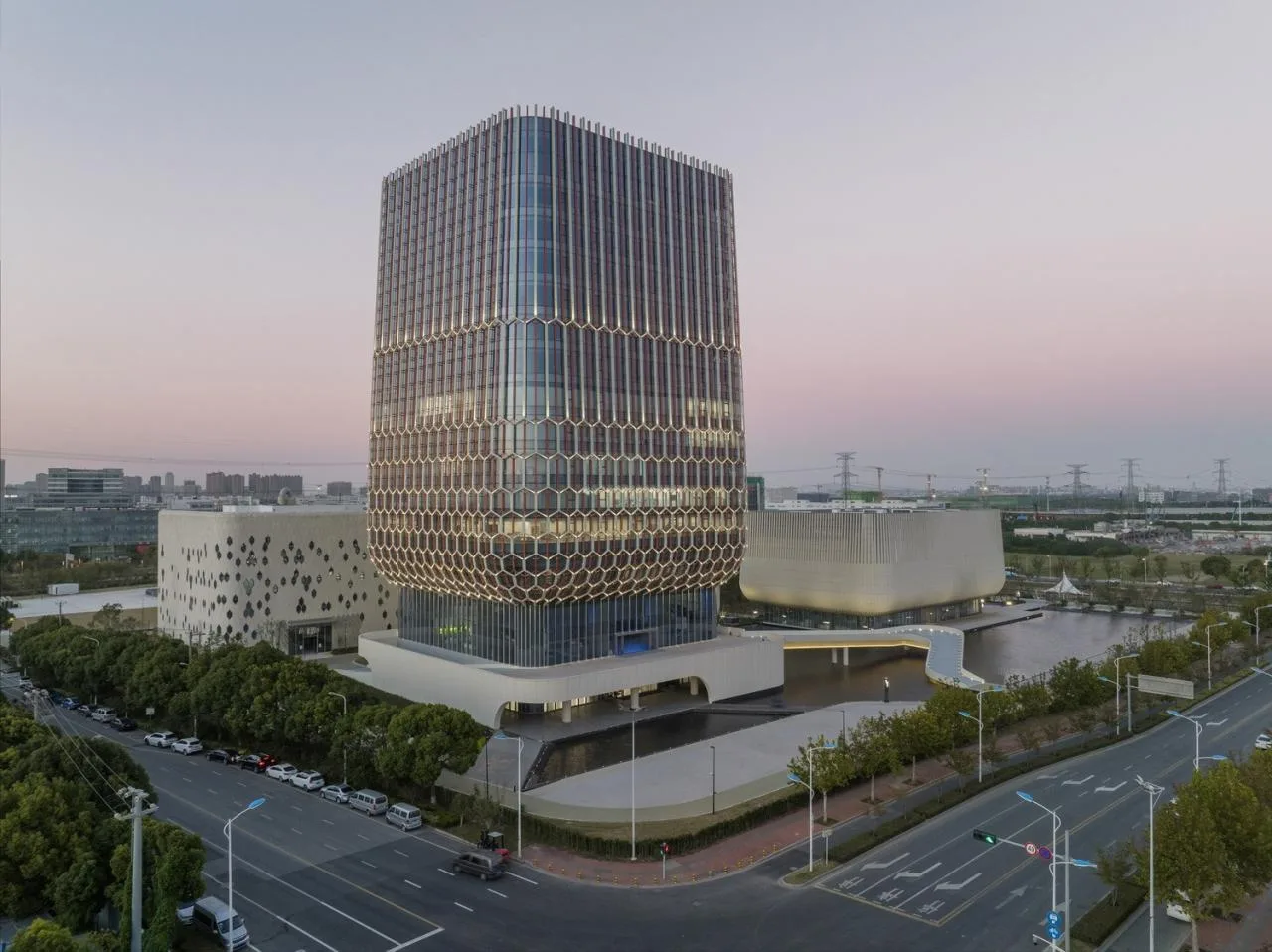 BIM Architecture | Yasheng Pharmaceutical Headquarters/OLI Architecture