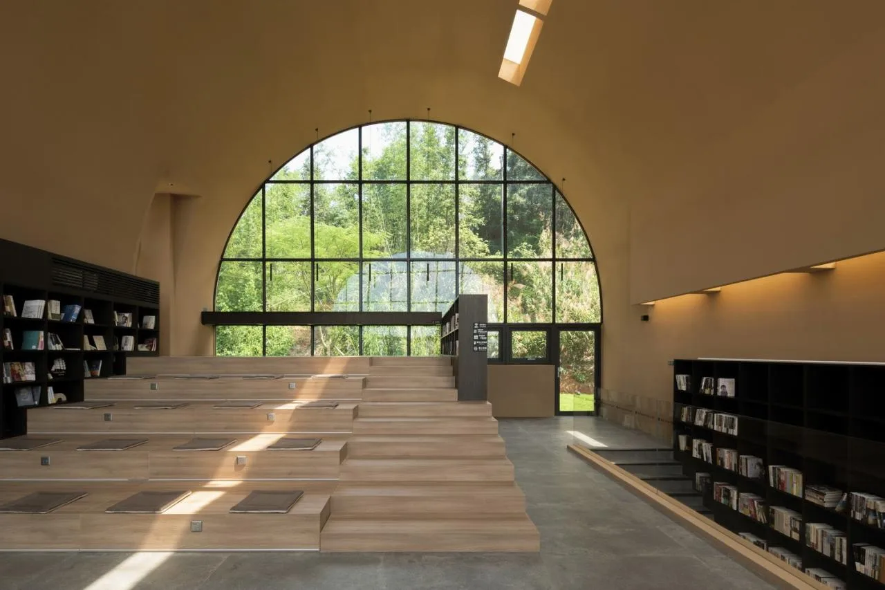 BIM Architecture | Responding to the Humanistic Residence of Ancient Temples and Mountains: Cihu Academy in Qingyuan/Buildings Outside the City