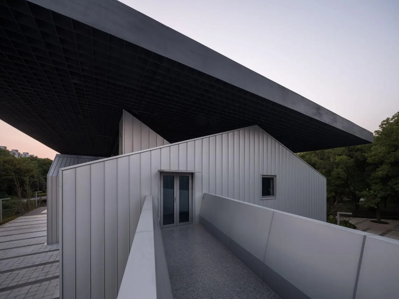 BIM Architecture | Kunshan Urban Ecological Forest Park Visitor Center/Arkomixing Architectural Design