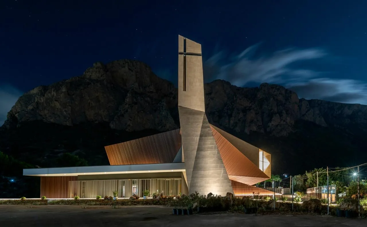 BIM Architecture | Redemptoris Mater Church/Studio Kuadra
