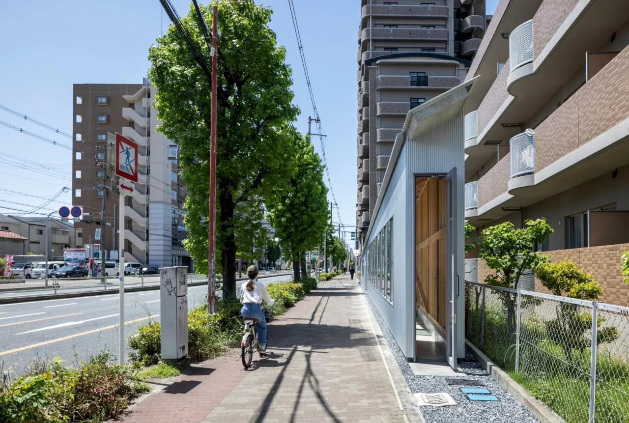 BIM Architecture | 4x59m Triangle, YOKONAGAYA Beauty Salon/Office for Environment Architecture