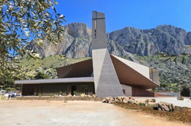 Redemptoris Mater Church Designed by Studio Kuadra | BIM Architecture Showcase-BIM WORLD