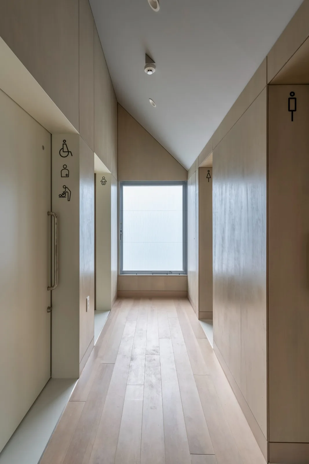 BIM Architecture | Linimo Terrace Public Facilities/Tohata Architectural Firm+Nano Architecture