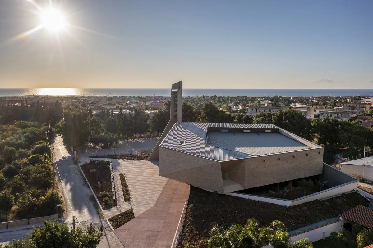 BIM Architecture | Redemptoris Mater Church/Studio Kuadra