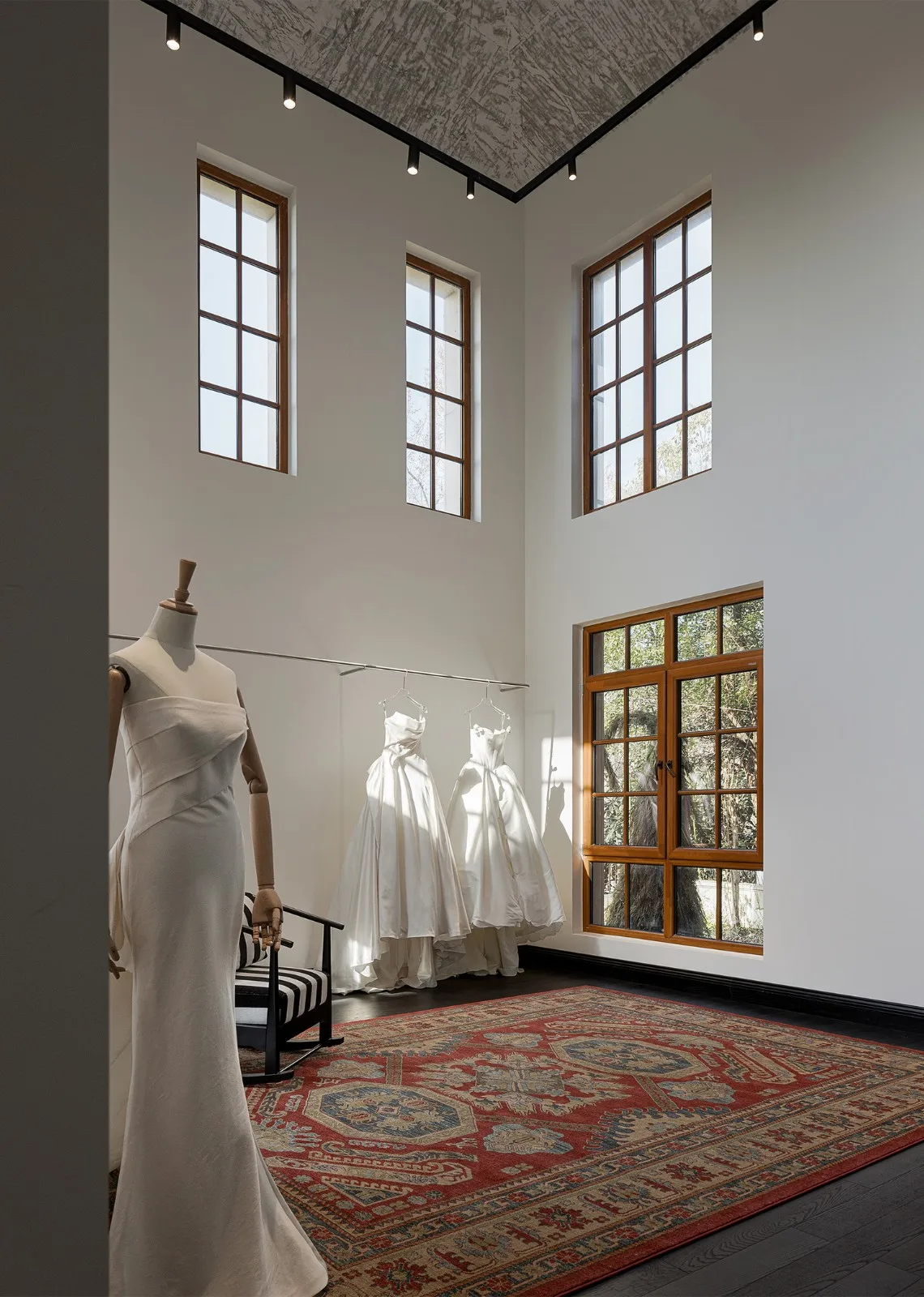 BIM Architecture | LAN Bridal Wedding Collection Store/WUMICHI Wu Mi Chi Architectural Design