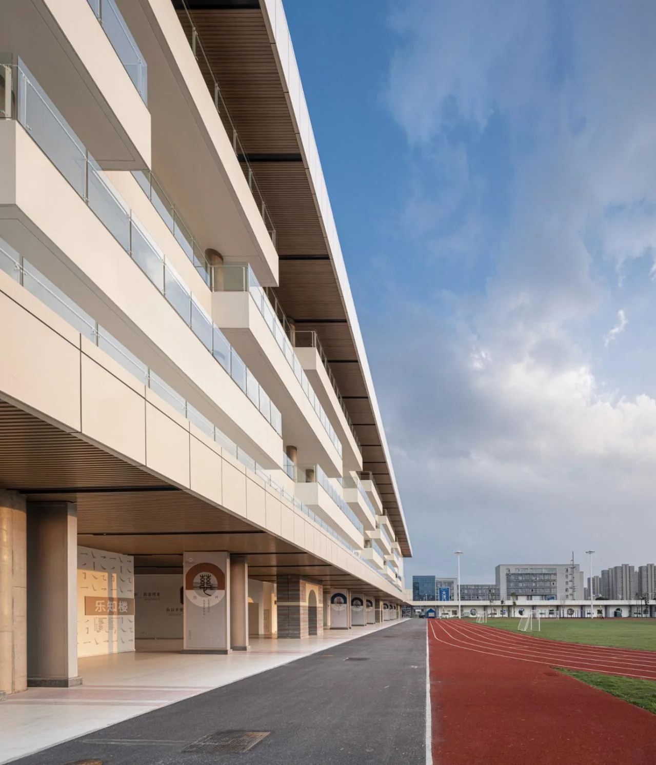 BIM Architecture | Suzhou University Gaoyou Experimental School/Jiucheng Urban Architecture