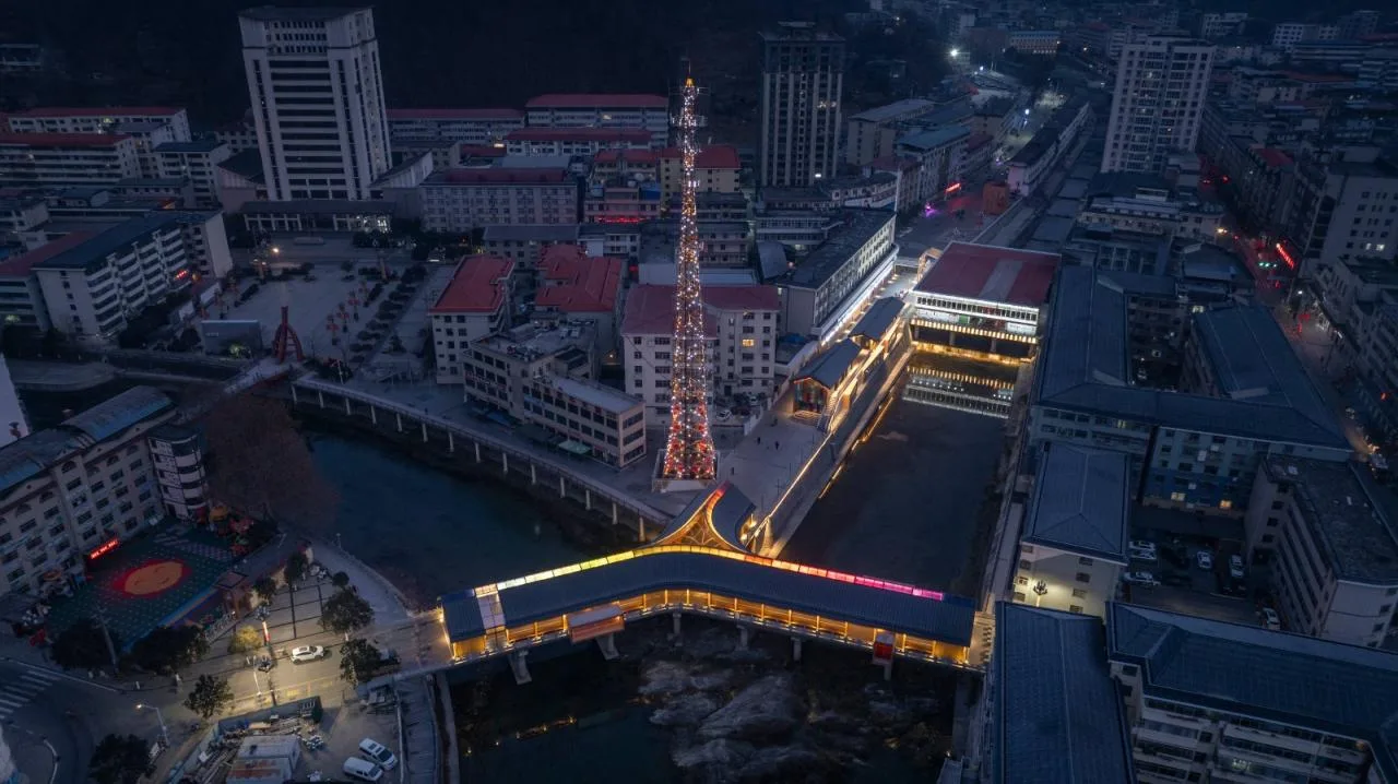 BIM Architecture | Renewal Design of Xinxinzi Bridge and Surrounding Commercial Street in Kang County/He Wei Studio of Sanwen Architecture