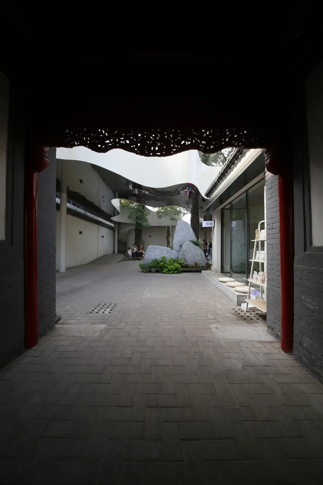 BIM Architecture | Courtyard 35- 'There is a Different Sky'/Wei/WAY Studio