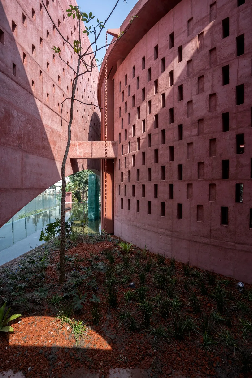 BIM Architecture | Zebennesa Mosque/Studio Morphogenesis