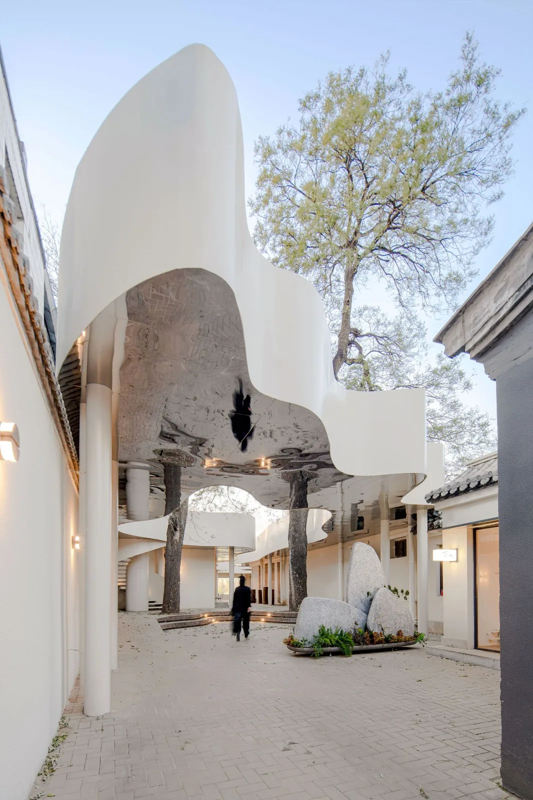 BIM Architecture | Courtyard 35- 'There is a Different Sky'/Wei/WAY Studio