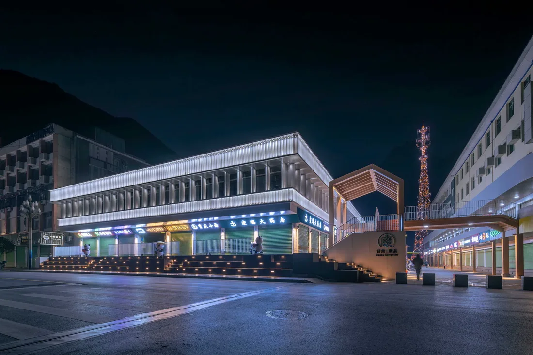 BIM Architecture | Renewal Design of Xinxinzi Bridge and Surrounding Commercial Street in Kang County/He Wei Studio of Sanwen Architecture