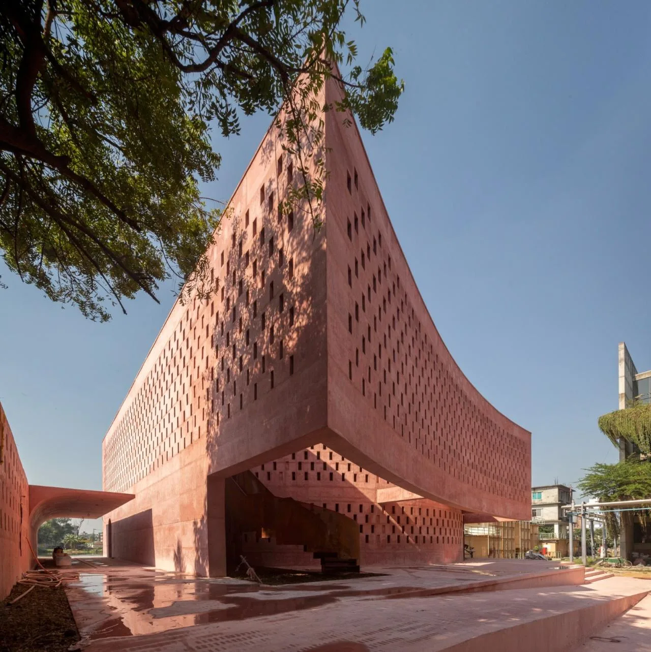 BIM Architecture | Zebennesa Mosque/Studio Morphogenesis