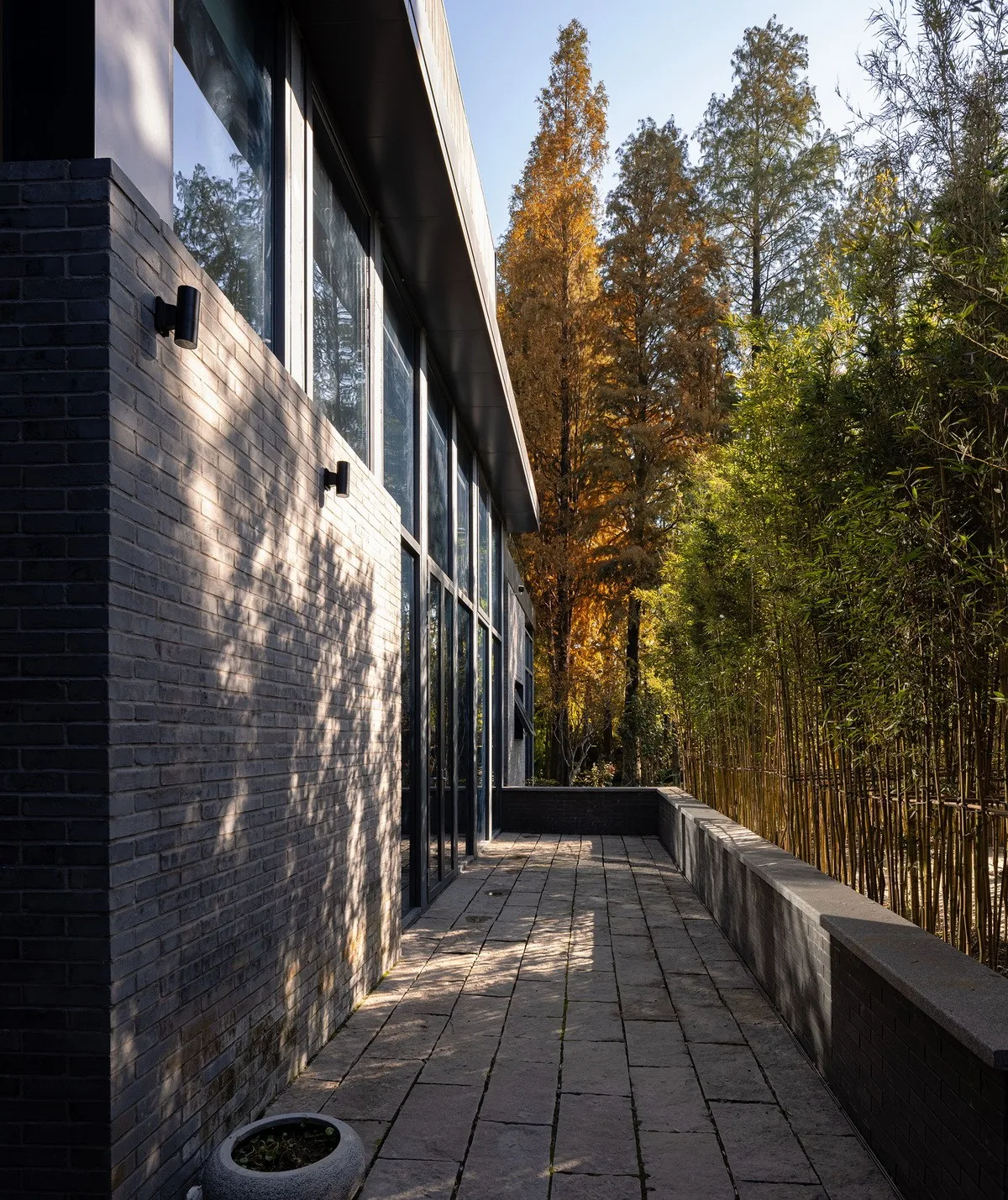 BIM Architecture | Tongxiang Puyuan Hongqiyang Shanlin Tribe Shared Restaurant/Shanghai Yanyang Architectural Design Studio