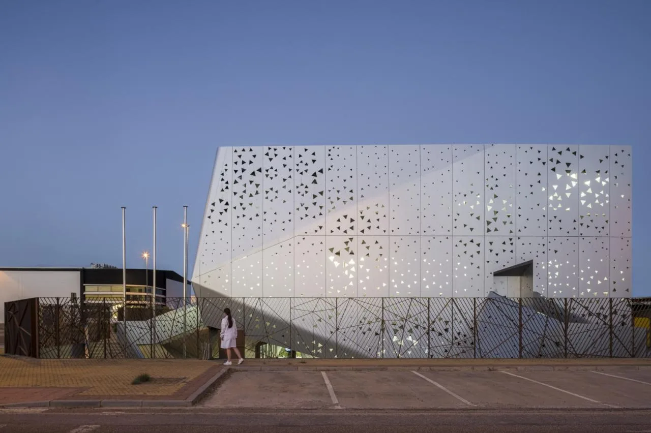 BIM Architecture | Microbial Chemistry Laboratory/PENELAS Architects