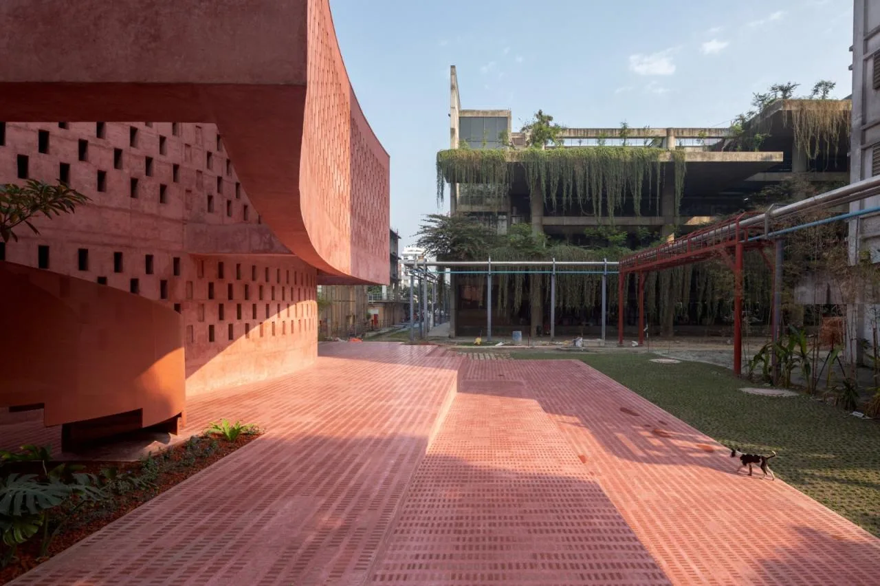 BIM Architecture | Zebennesa Mosque/Studio Morphogenesis