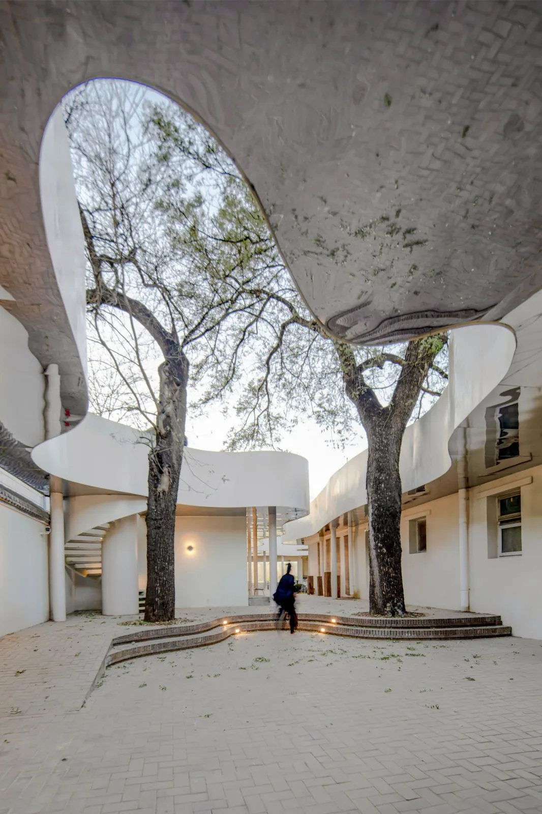BIM Architecture | Courtyard 35- 'There is a Different Sky'/Wei/WAY Studio