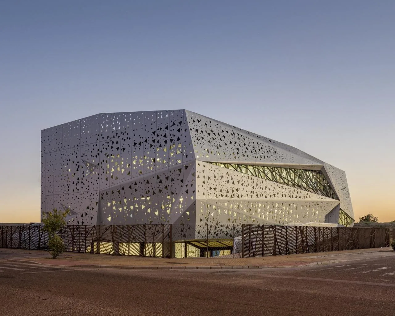 BIM Architecture | Microbial Chemistry Laboratory/PENELAS Architects
