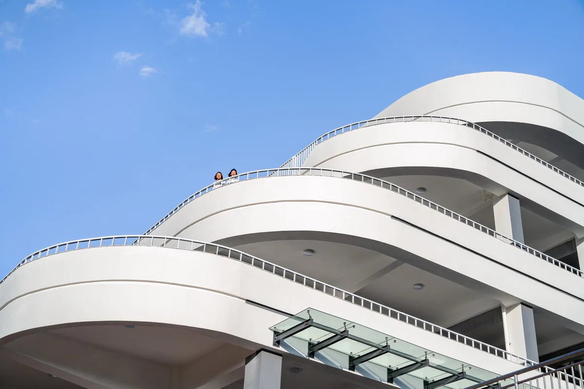 BIM Architecture | Gazing at Clouds by the Mountain: Design Record of Hongyu Middle School in Yuxi, Yunnan Province/Introduction to the Integration of Production and Education Research Center