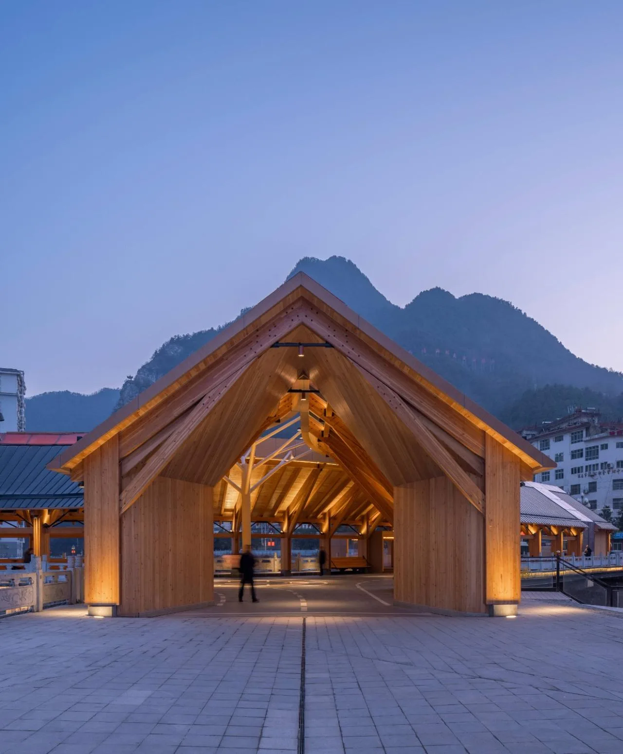 BIM Architecture | Renewal Design of Xinxinzi Bridge and Surrounding Commercial Street in Kang County/He Wei Studio of Sanwen Architecture