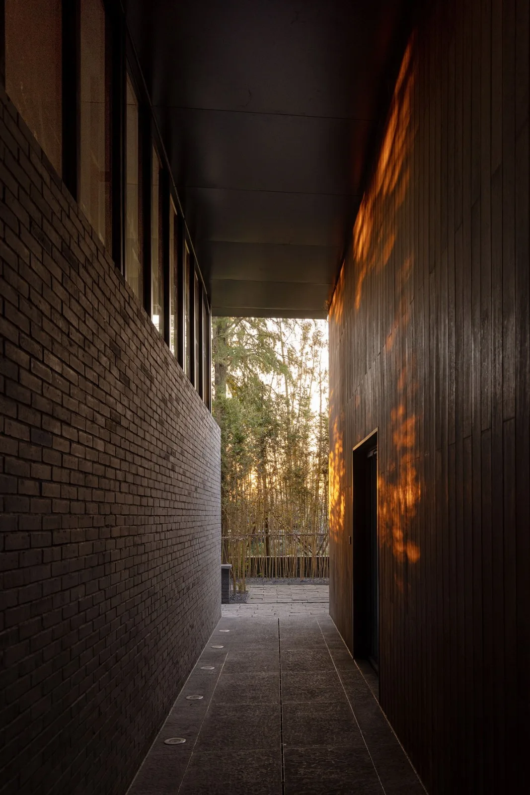 BIM Architecture | Tongxiang Puyuan Hongqiyang Shanlin Tribe Shared Restaurant/Shanghai Yanyang Architectural Design Studio