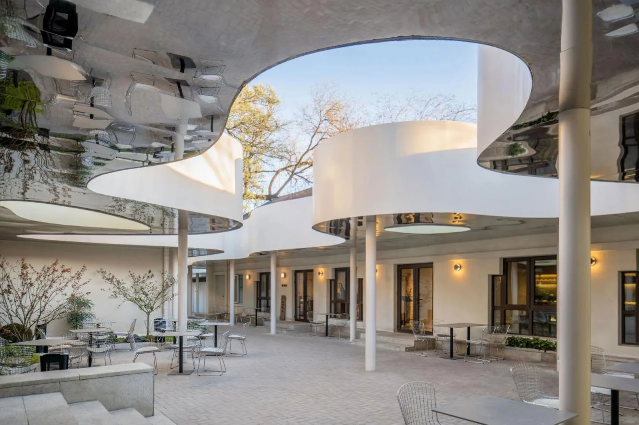 BIM Architecture | Courtyard 35- 'There is a Different Sky'/Wei/WAY Studio