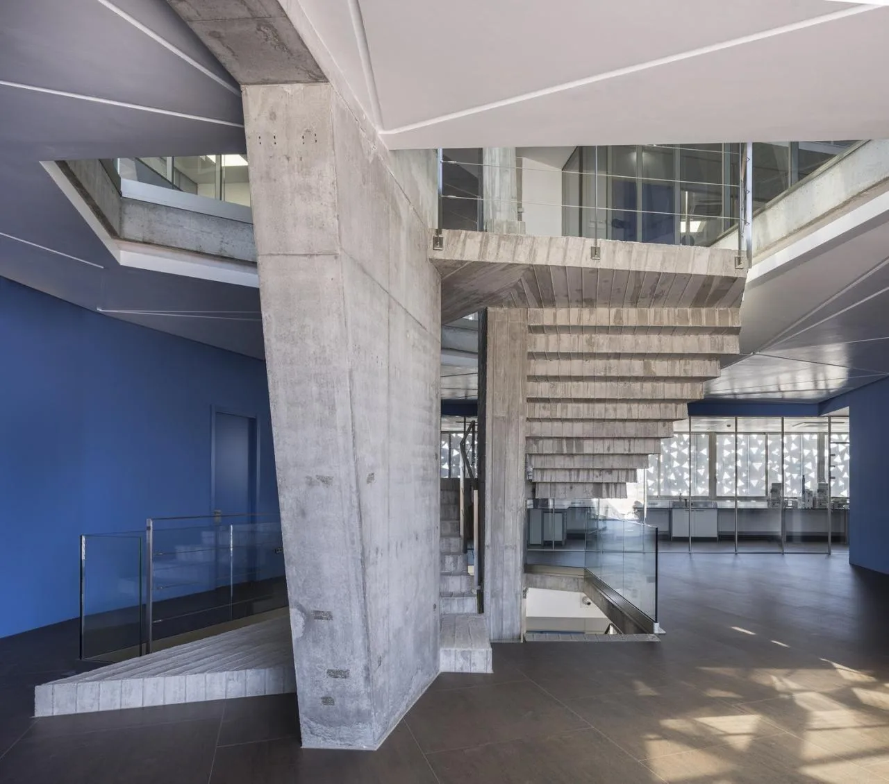 BIM Architecture | Microbial Chemistry Laboratory/PENELAS Architects