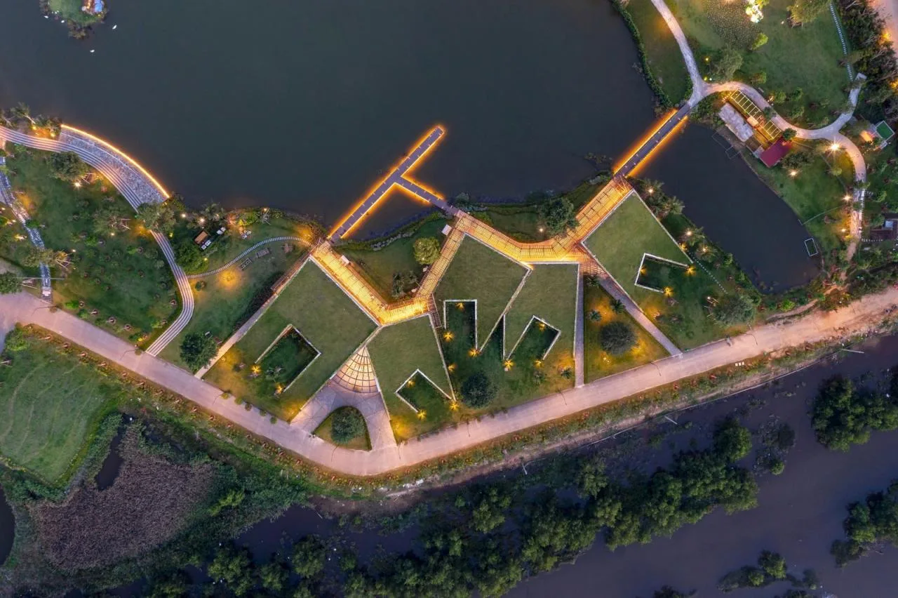 BIM Architecture | Rongshi Park/MIA Design Studio
