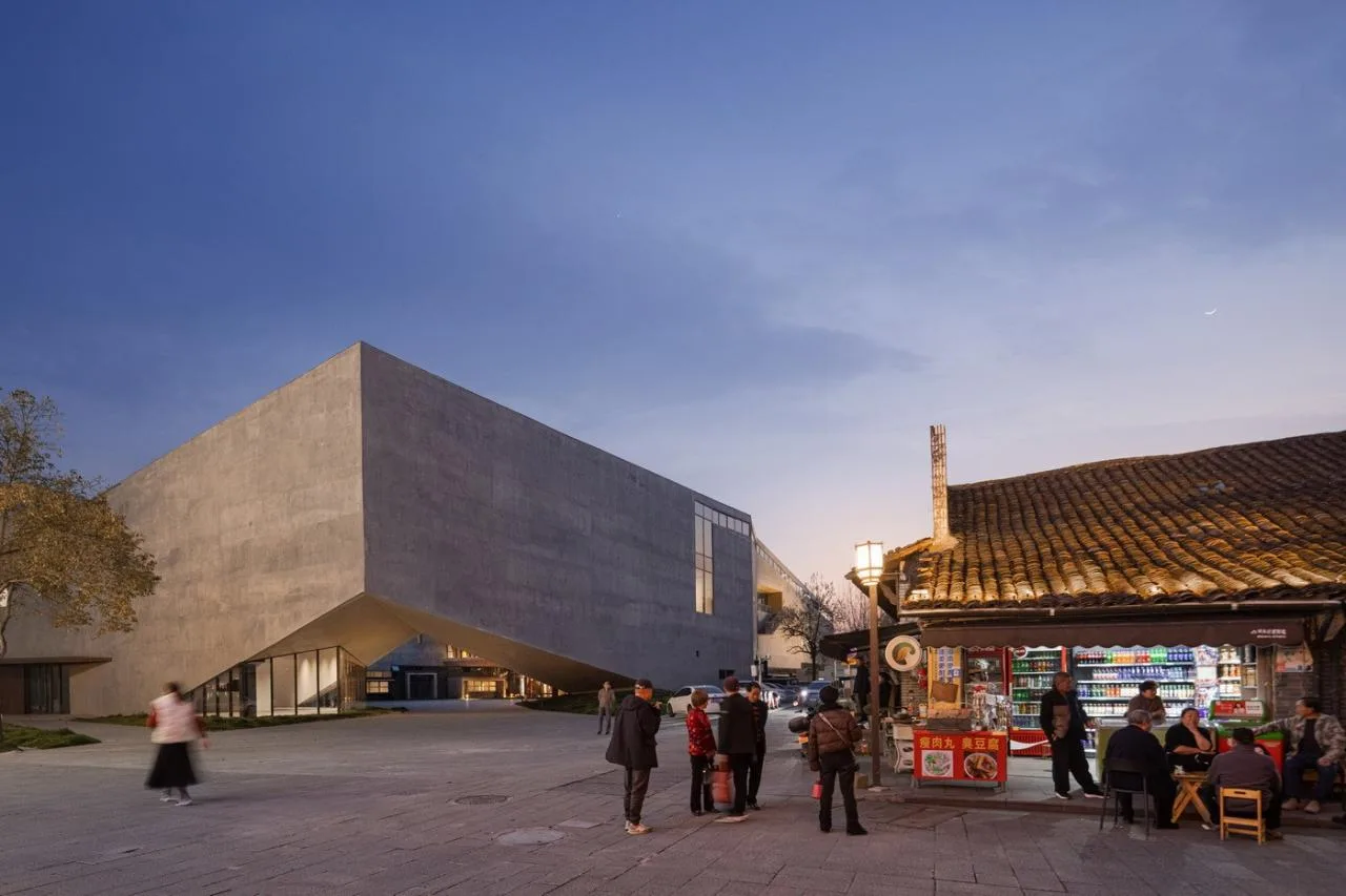 BIM Architecture | Lishui's Largest Art Complex: Guyan Painting Village Art Center/Meng Fanhao Line+Architectural Firm
