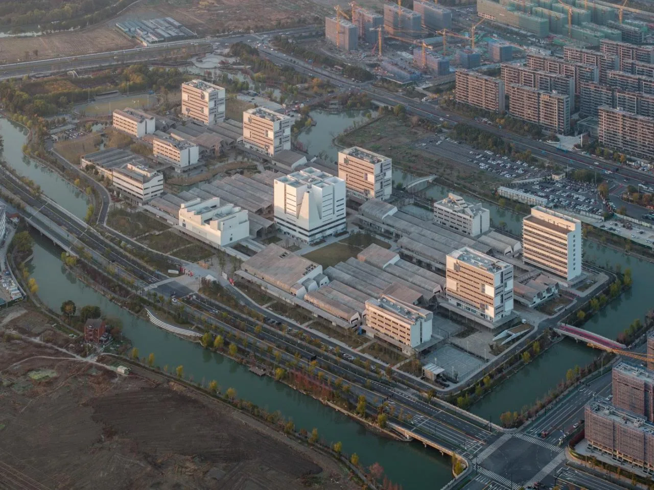 BIM Architecture | The first phase of the Liangzhu Campus of China Academy of Art is fully completed/an extraordinary building